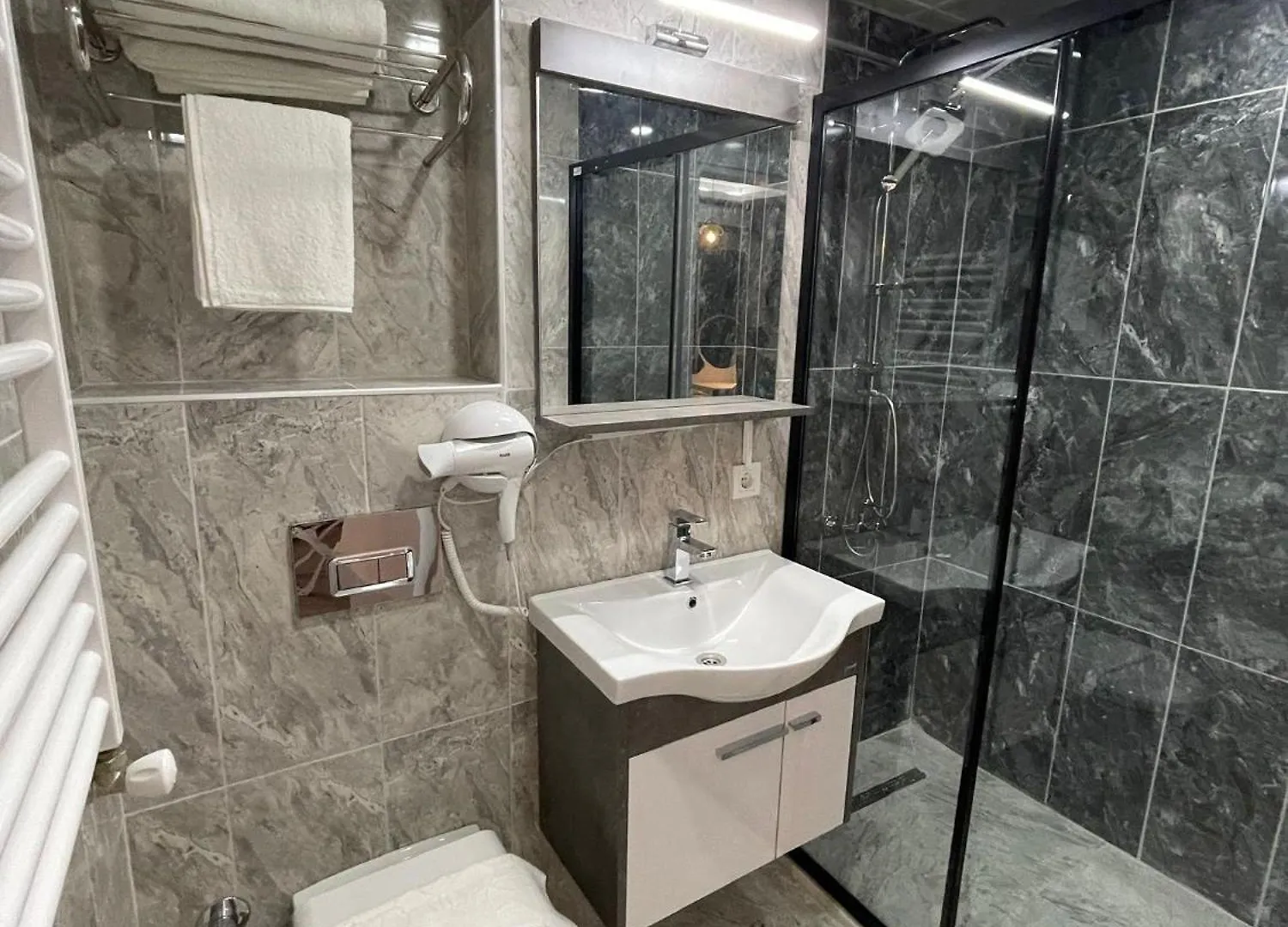 Fabesco Suite Стамбул Отель